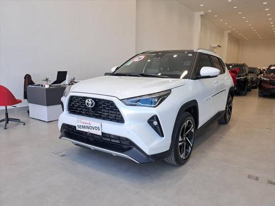 TOYOTA YARIS CROSS 1.5 VVT-I FLEX XRX CVT TOYOTA YARIS CROSS 1.5 VVT-I FLEX XRX CVT